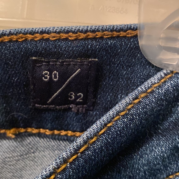 Slim Straight 121 Jean EUC - Picture 5 of 5